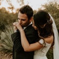 Capturing Love: Popular Poses and Shots in Arizona Wedding Photography
